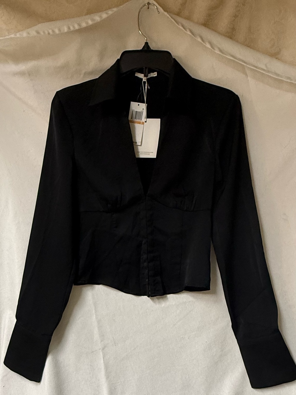 NWT Nia Black Fitted Blouse